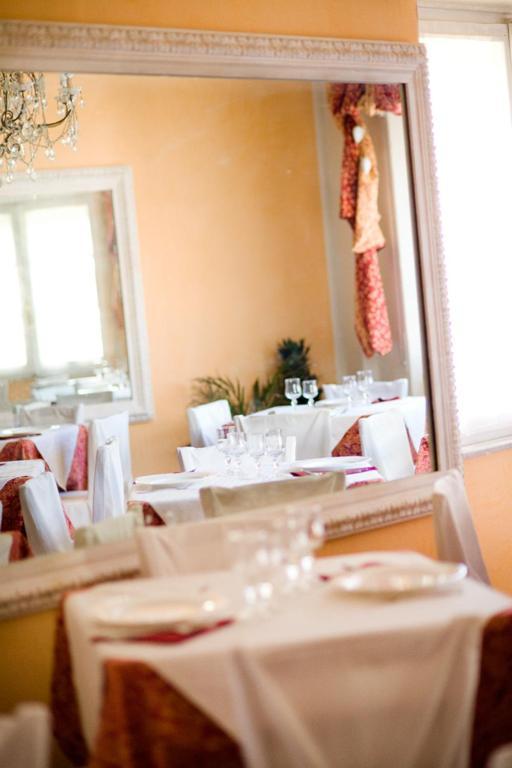 Hotel Gabbiano Alassio Buitenkant foto