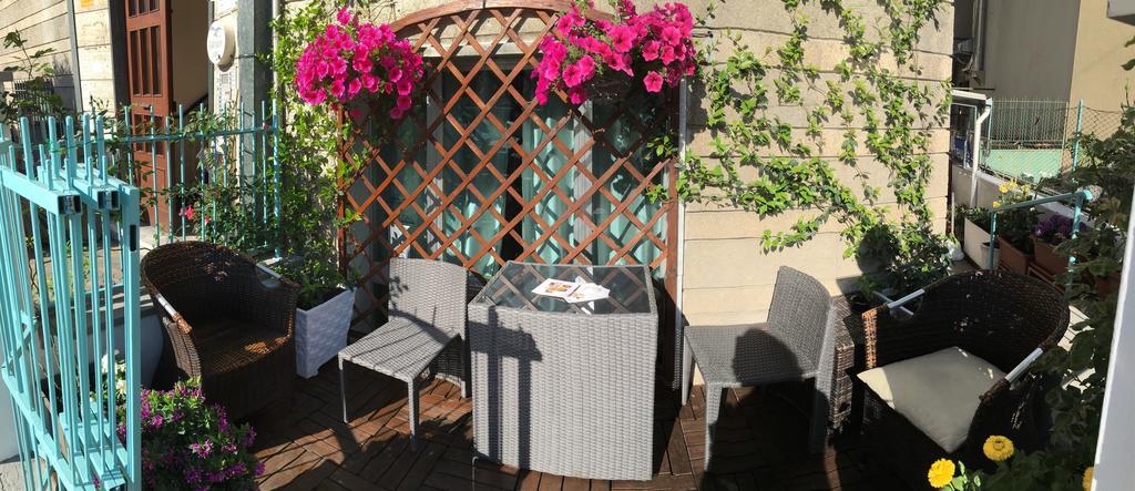 Hotel Gabbiano Alassio Buitenkant foto